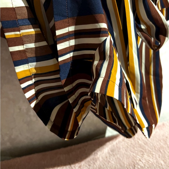 Striped Romper - Picture 4 of 8